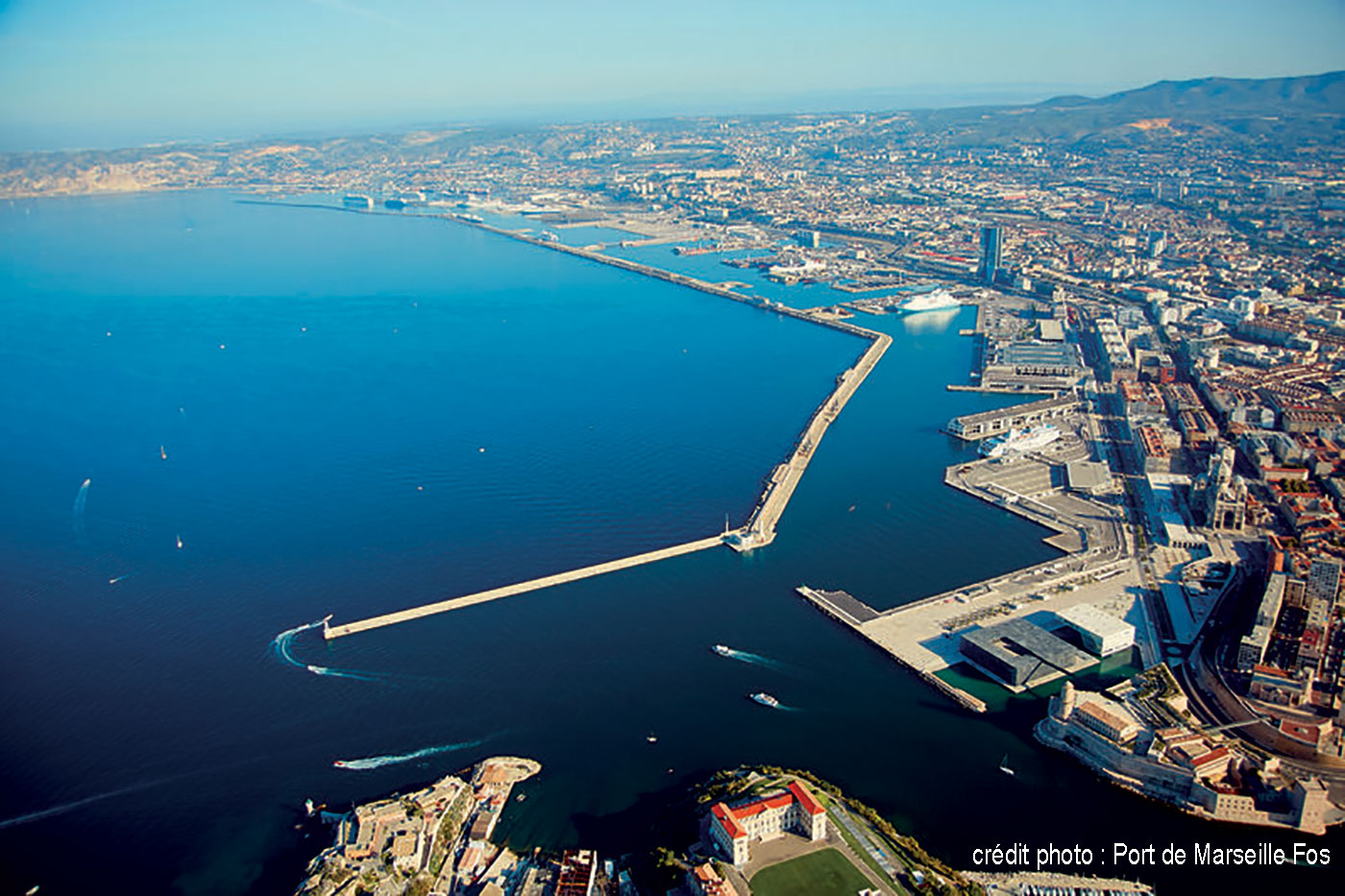 CINTURION ET LE PORT DE MARSEILLE FOS